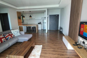 Lovely Vivacity Jazz Suite Cozy Condo with 2 Cards 14A